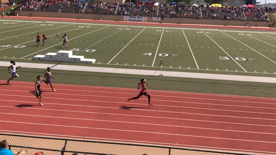 32662576_622686711411771_198677572135944192_n