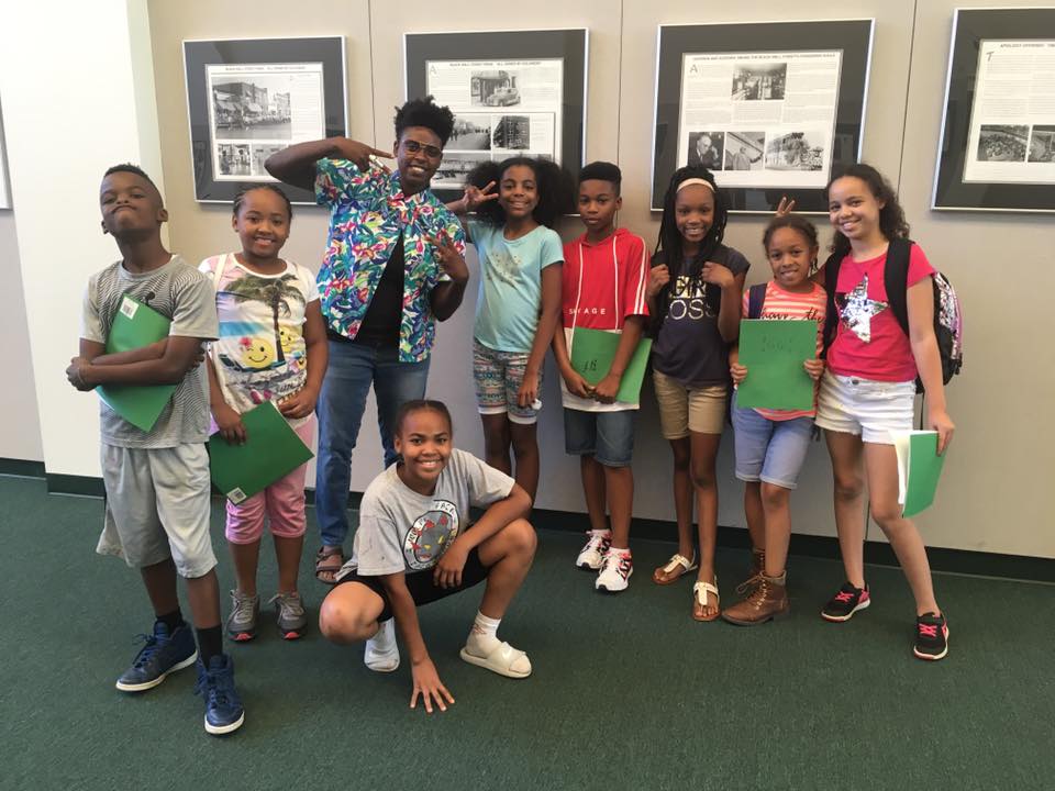 35817911_2139692792726833_7390638766425112576_n