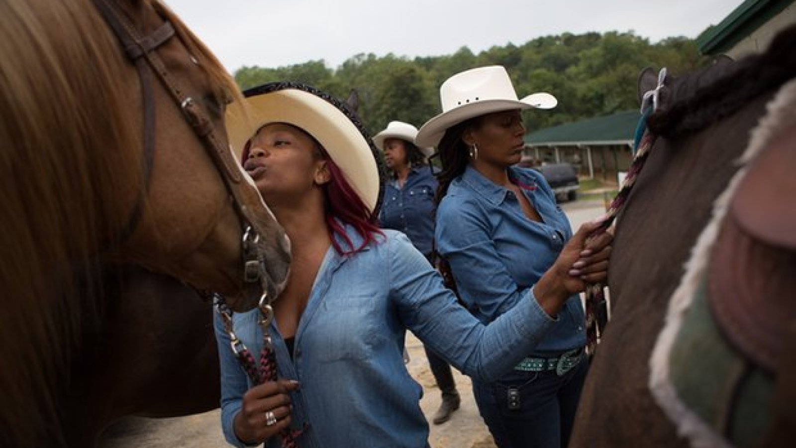 The Cowgirls Of Color: The First And Only All-Black Female Rodeo Team ...