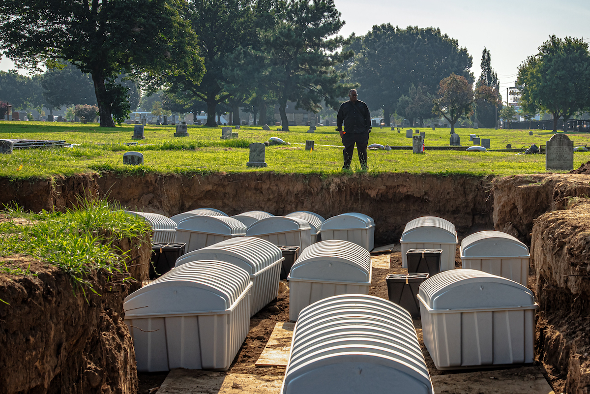 Tulsans Have Not Forgotten The Massacre Victims In Oaklawn Cemetary