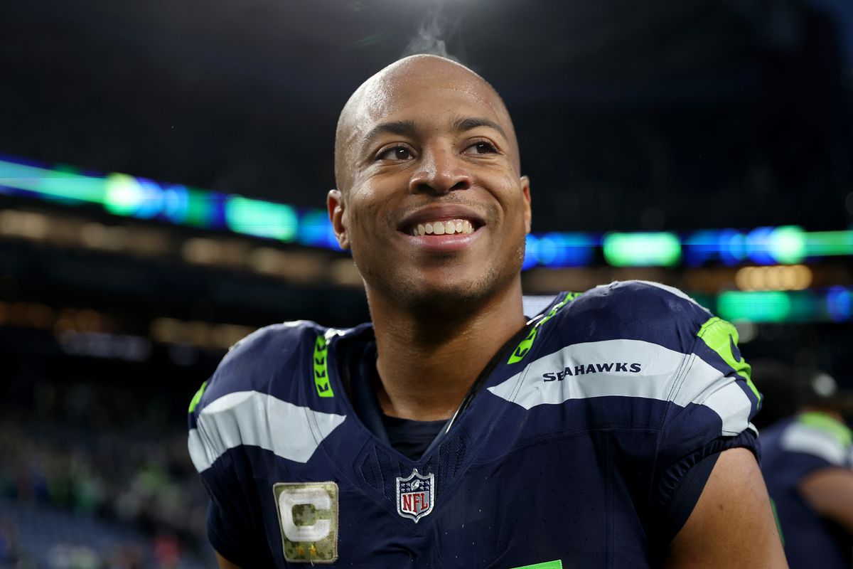 Tyler Lockett Will Complete His 650,000 Tulsa Public Schools Job